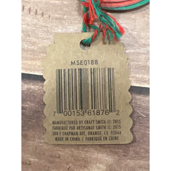 Craft Smith Candy Cane Shaped 12 Piece Embossed Gift Tags MSEQ188 - Picture 4 of 4